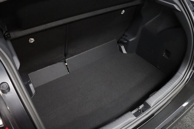 Toyota YARIS 1.5 Hybrid 115 Dynamic + Comfort Pack | Dodehoekdetectie | Parkeerhulp | Maps Navigatie | Stoel & Stuurverwarming | Adaptive-cruise | Apple Carplay & Android Auto | Camera | Clima | Keyless