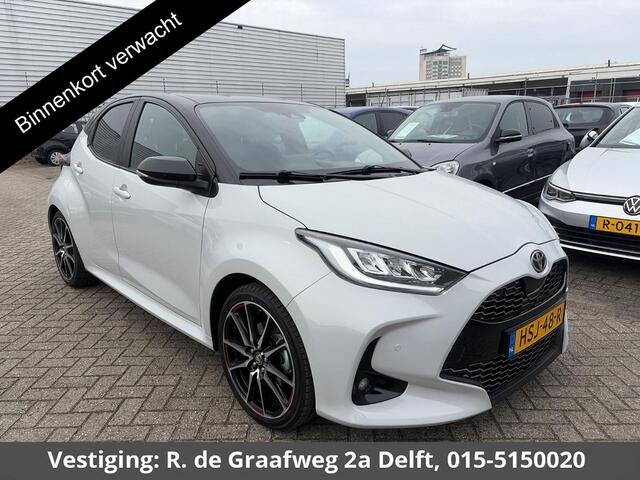 Toyota YARIS 1.5 Hybrid GR Sport Naviagtie | JBL Audio | Parkeersensoren | HUD | Apple Carplay/Android Auto