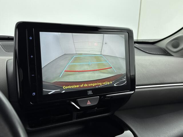 Toyota YARIS Cross 1.5 Hybrid Executive | Elek. Kofferklep | JBL Audio | Blind Spot | Achteruitrijcamera |