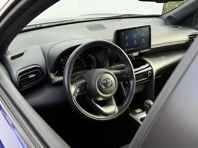 Toyota YARIS Cross 1.5 Hybrid Team D | Navi | CarPlay | Camera | Keyless | LED