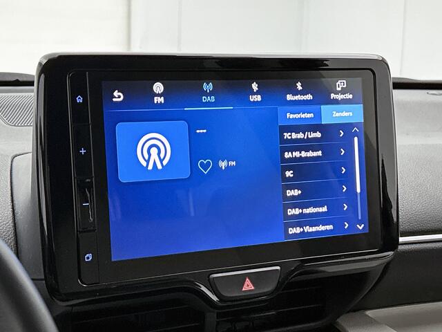 Toyota YARIS 1.5 Hybrid Executive Limited + | Dealeronderhouden | Onderweg-naar-dealer