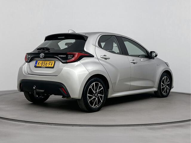 Toyota YARIS 1.5 Hybrid Dynamic | NL dealeronderhouden | Trekhaak | Onderweg-naar-dealer