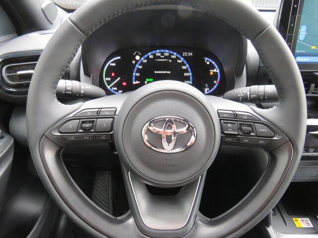 Toyota YARIS Cross 1.5 Automaat Hybrid 130 Dynamic Navi /17"LM / Trekhaak / Camera / Stoelverwarming