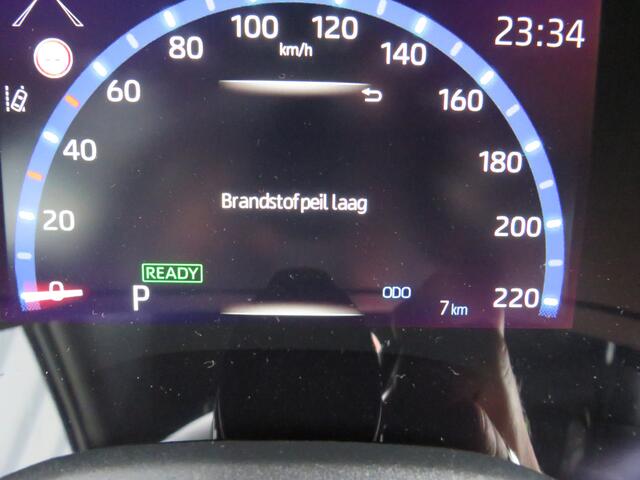 Toyota YARIS Cross 1.5 Automaat Hybrid 130 Dynamic Navi /17"LM / Trekhaak / Camera / Stoelverwarming