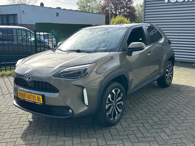 Toyota YARIS Cross 1.5 Hybrid Business Plus | NAVI | CAMERA | TREKHAAK AFN | APPLE CARPLAY | STUUR EN STOELVERWARMING | LMV 17' |