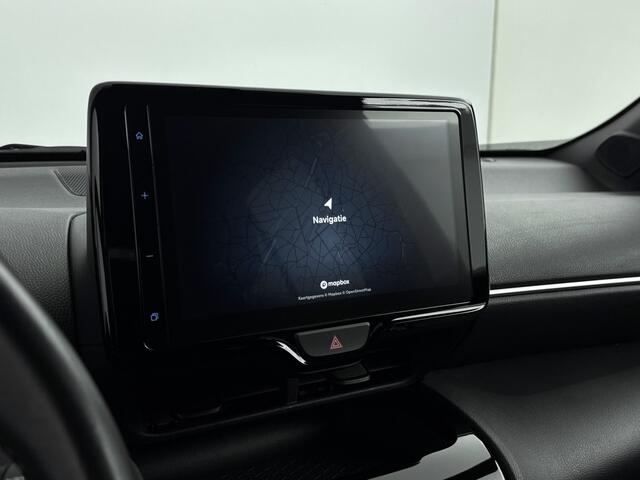 Toyota YARIS Cross 1.5 Hybrid Dynamic | Trekhaak | Stoelverwarming | Blind Spot | PDC |