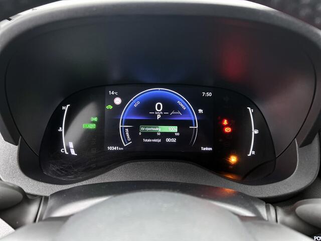 Toyota YARIS Cross 1.5 Hybrid 115 First Edition | BTW Voertuig | Stoel en stuurwielverwarming |