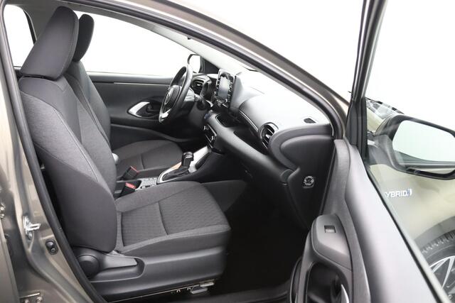 Toyota YARIS 1.5 Hybrid Dynamic | Led Verlichting | Keyless Entry | Achteruitrijcamera | Adaptieve Cruise control | Climate Control |