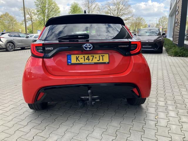 Toyota YARIS 1.5 Hybrid Launch Edition | Head -Up | Trekhaak | PDC