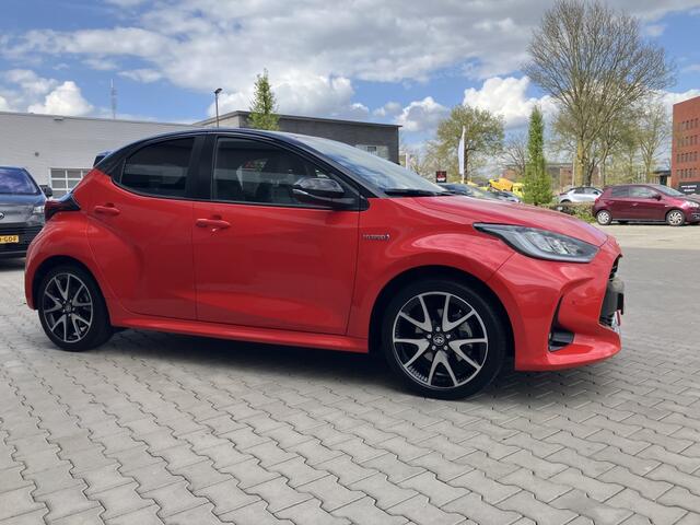 Toyota YARIS 1.5 Hybrid Launch Edition | Head -Up | Trekhaak | PDC