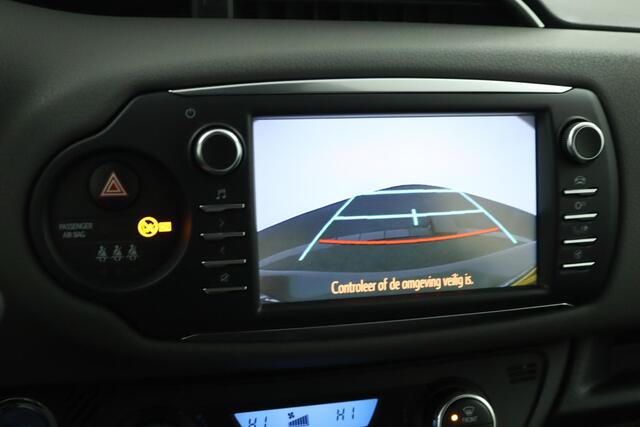 Toyota YARIS 1.5 Hybrid Active | Airco | Achteruitrijcamera | Bluetooth |