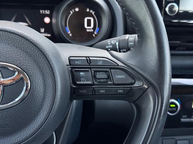 Toyota YARIS 1.5 Hybrid Comfort - Navi/apple/android- camera