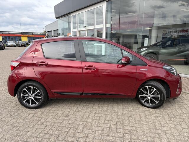 Toyota YARIS 1.5 Hybrid Dynamic | Trekhaak Afn. | Stoelverwaming | Cruise |