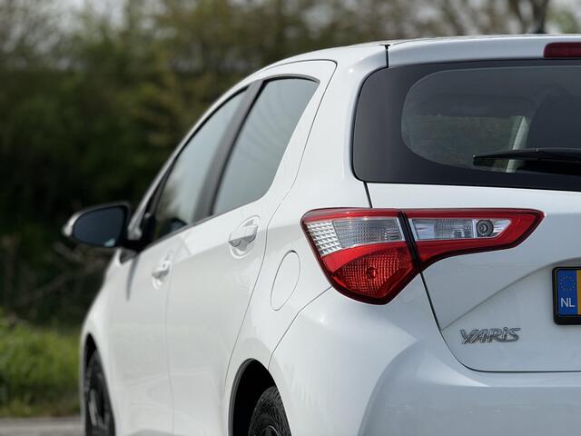 Toyota YARIS 1.0 VVT-i Active 1ste Eigenaar | Camera | Bluetooth