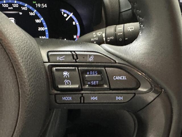 Toyota YARIS Cross 1.5 Hybrid Dynamic Nette auto, slechts 17.585km!