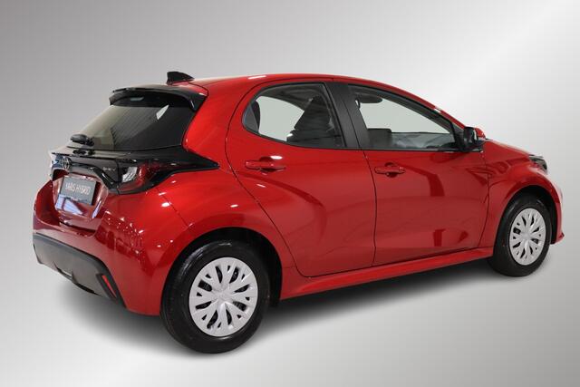 Toyota YARIS 1.5 Hybrid 115 Comfort, Nieuw en direct leverbaar met ¤3.500,- voordeel!