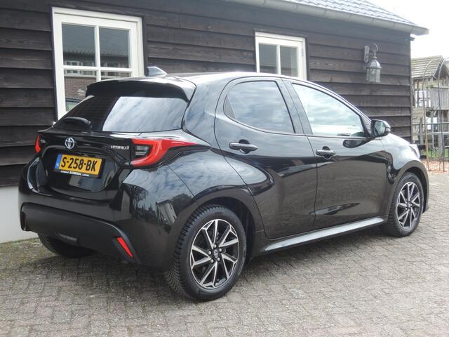 Toyota YARIS 1.5 Hybrid Dynamic
