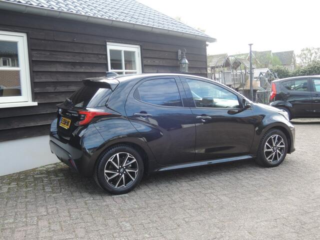 Toyota YARIS 1.5 Hybrid Dynamic