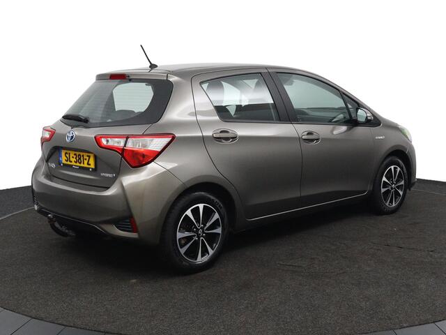 Toyota YARIS 1.5 Hybrid Energy | Trekhaak | Navigatie | Achteruitrijcamera | Cruise Control |