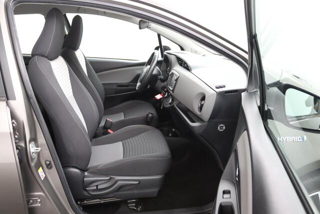 Toyota YARIS 1.5 Hybrid Energy | Trekhaak | Navigatie | Achteruitrijcamera | Cruise Control |