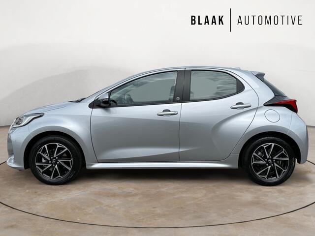 Toyota YARIS Hybrid Team D Apple/Android | Camera | Cruise control