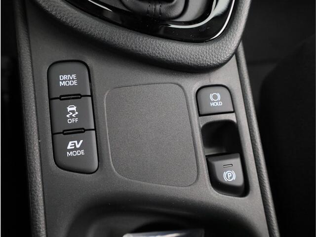 Toyota YARIS 1.5 Hybrid 115 Dynamic Comfort Pack | NIEUW & SNEL LEVERBAAR | PRIJS INCL. ALLE ACTIES | MEERDERE KLEUREN OP VOORRAAD |