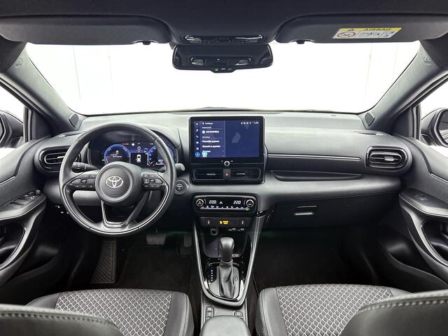 Toyota YARIS 1.5 Hybrid 130 Executive | NL dealeronderhouden |