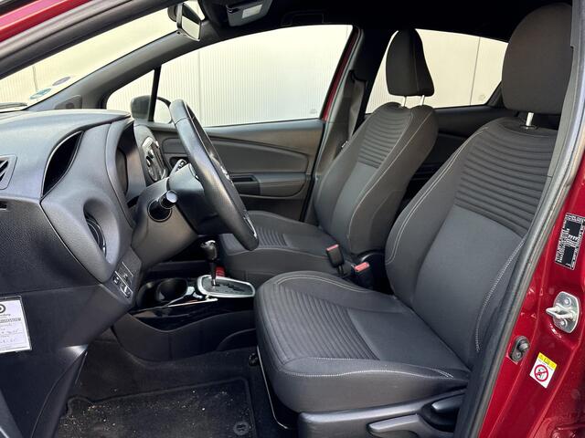 Toyota YARIS 1.5 Hybrid Volcano Edition **CRUISE CONTROL/ NAVIGATIE/ CLIMATE CONTROL**