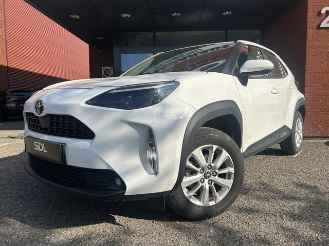 Toyota YARIS Cross 1.5 Hybrid Comfort // LED // APPLE CARPLAY / ANDROID AUTO // ADAPTIVE CRUISE // CLIMA // CAMERA