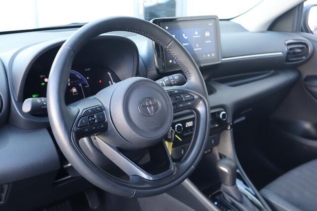 Toyota YARIS 1.5 Hybrid 115 First Edition Stuur en stoelverwarming