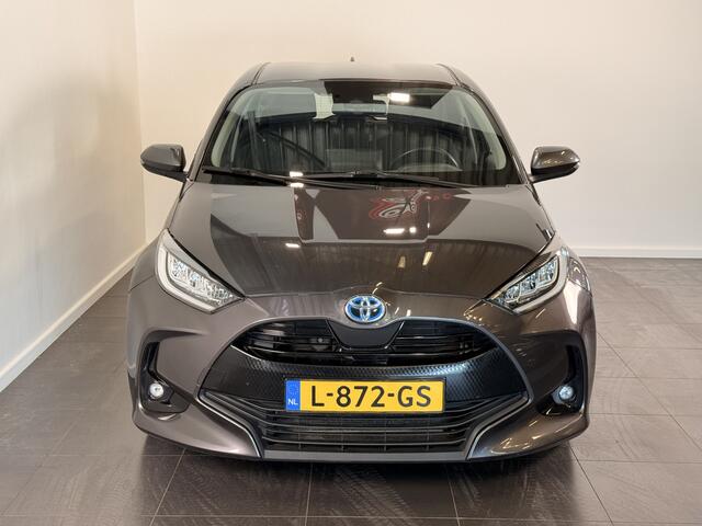 Toyota YARIS 1.5 Hybrid Dynamic | Apple Carplay | Stoelverwarming | All season banden |