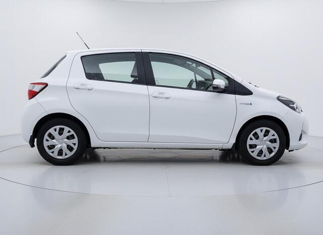 Toyota YARIS 1.5 Hybrid Active STOELVERWARMING - AIRCO - NAVIGATIE