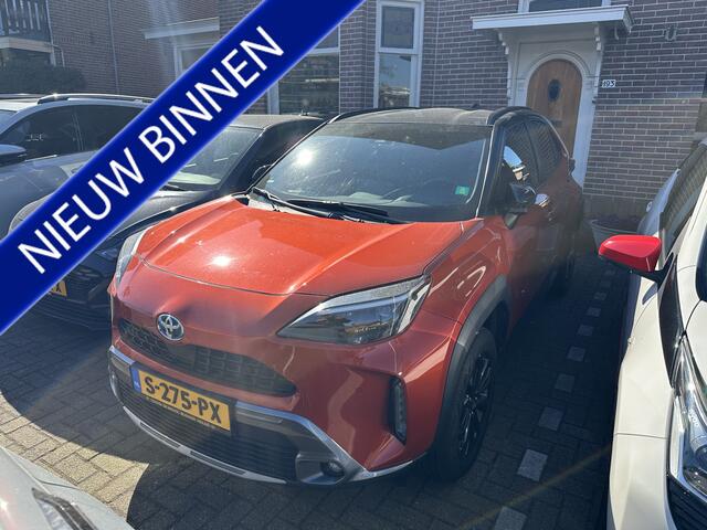 Toyota YARIS Cross 1.5 Hybrid Explore parkeersensoren v+a / trekhaak / Apple carplay / Android auto / stoelverwarming / parkeercamera / adaptive cruise control / Toyota 10 jaar garantie programma / Toyota pechhulppas / rijklaarprijs incl. onderhoud en garantie