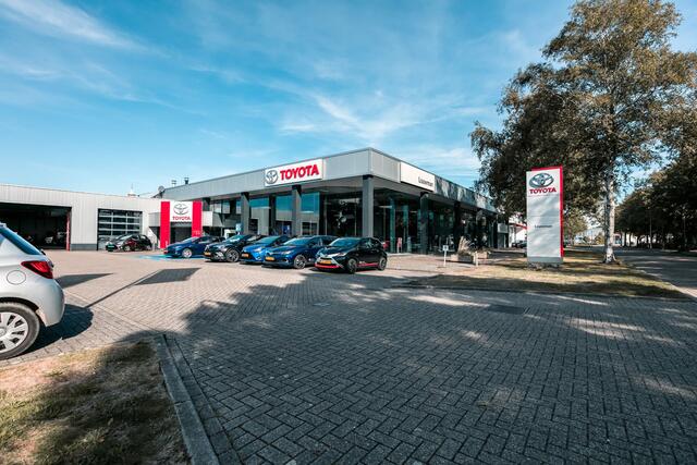 Toyota YARIS 1.5 Hybrid 115 Active