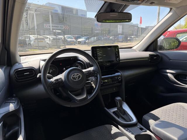 Toyota YARIS Cross 1.5 Hybrid GARANTIE TOT 2033! . ACHTERUITRIJ CAMERA . APPLE CARPLAY & ANDRIOD AUTO . ADAPTIEVE CRUISE CONTROL .