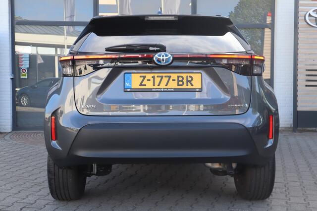 Toyota YARIS Cross 1.5 Hybrid Dynamic Keyless | Slechts 3.712 km!