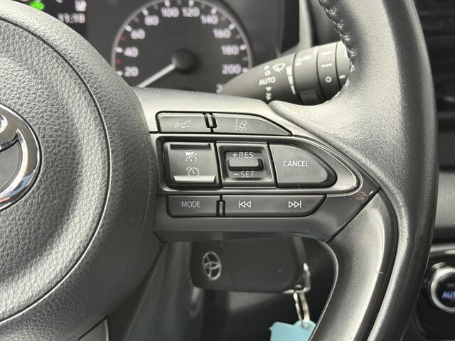 Toyota YARIS BWJ 2022 | 1.5 116PK Hybrid Active AUTOMAAT | TREKHAAK | CLIMA | NAVI | CAMERA | CRUISE | CARPLAY |