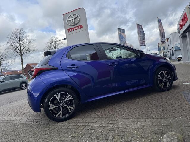 Toyota YARIS 1.5 Hybrid 115 Dynamic Nieuwe binnen | Snel rijden | Carplay