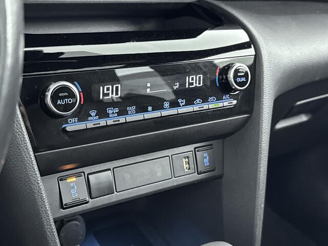 Toyota YARIS Cross 1.5 Hybrid Adventure | trekhaak | NL dealeronderhouden | Onderweg-naar-dealer