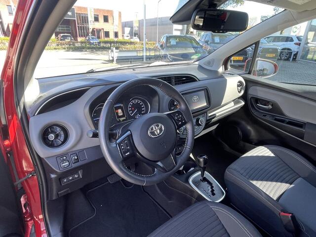 Toyota YARIS 1.5 Hybrid Dynamic Apple Carplay ANDROID auto
