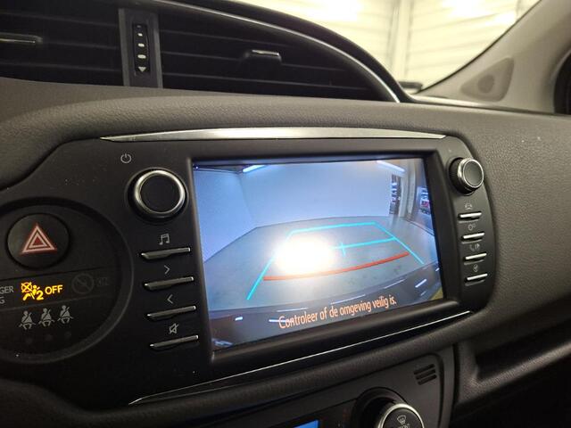 Toyota YARIS 1.5 Hybrid Automaat, Camera! Nieuwe APK! VERWACHT!!