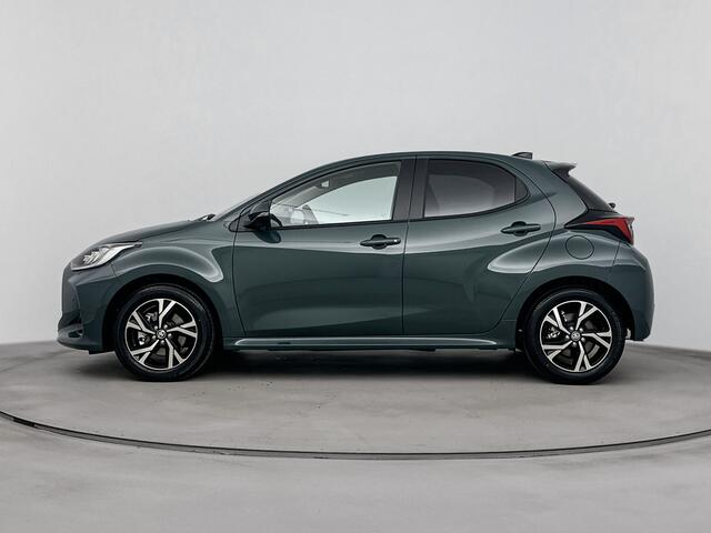 Toyota YARIS 1.5 Hybrid 115 Dynamic | Apple Carplay & Android Auto | Parkeercamera | * | Direct leverbaar |