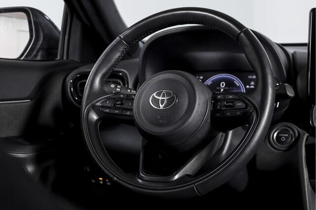 Toyota YARIS Cross 1.5 Hybrid 115 Dynamic | Dig.Cockpit | Adapt.Cruise | Stoel-+stuurverwarming | Camera | PDC | NAV+App.Connect | Auto.Airco | LM 17" | 6966