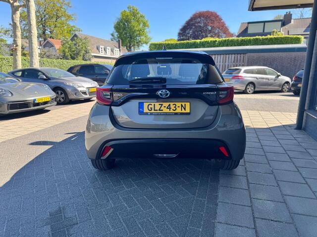 Toyota YARIS 1.5 Hybrid Dynamic