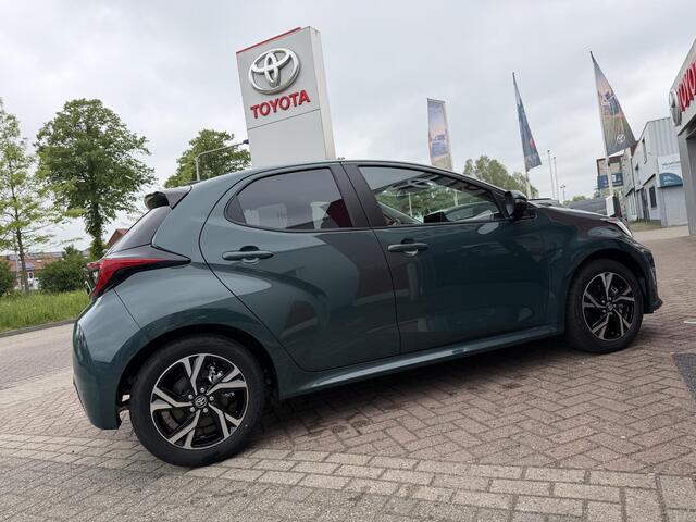 Toyota YARIS 1.5 Hybrid 115 Dynamic ACTIE -2900,- KORTING