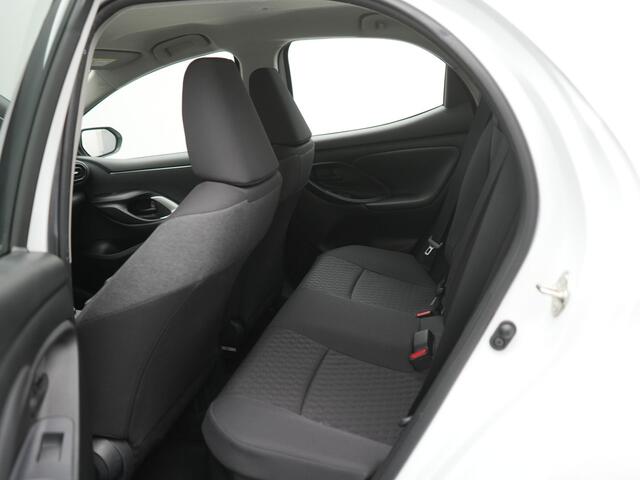 Toyota YARIS 1.5 Hybrid Dynamic | Parkeercamera | Apple Carplay/Android Auto |