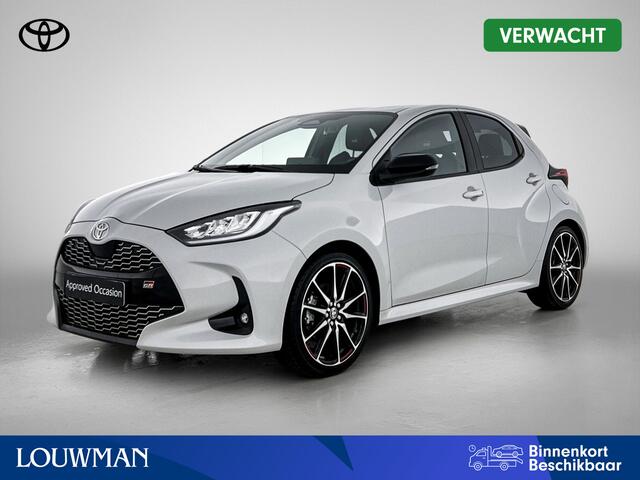 Toyota YARIS 1.5 Hybrid 130 GR SPORT | BTW Voertuig | Sportief uitgevoerd | Stoelverwarming+stuurverwarming |