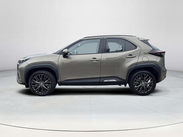 Toyota YARIS Cross 1.5 Hybrid Adventure | Carplay | Stoelverwarming | 18 inch LM-velgen | Head up display |