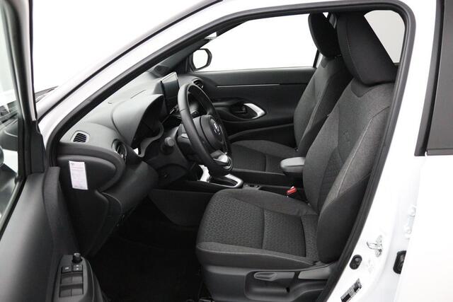 Toyota YARIS Cross 1.5 Hybrid Dynamic | Navigatie | Parkeercamera | Apple carplay Android auto|