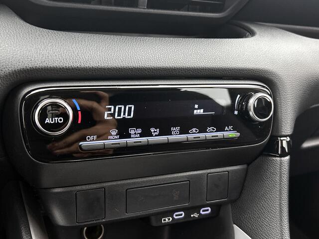 Toyota YARIS 1.5 Hybrid 115 Active